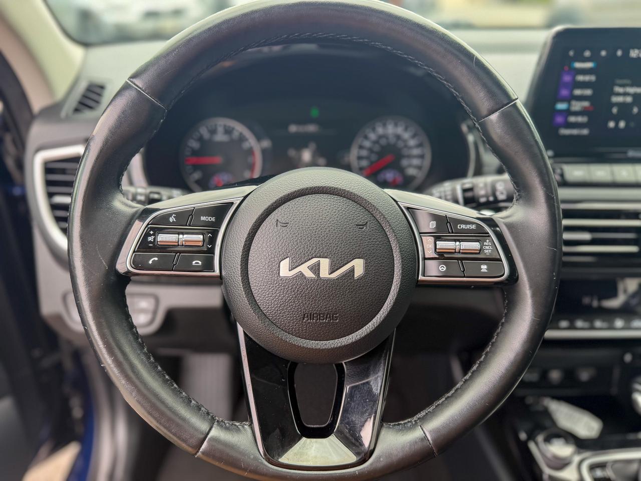2023 Kia Seltos EX Premium-AWD/BSM/NAVI/ACC/REMOTE/ROOF/CAMERA/2L Photo