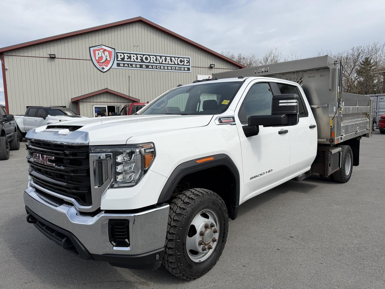2020 GMC Sierra 3500HD 4WD Crew Cab 177  WB, 60  CA Photo