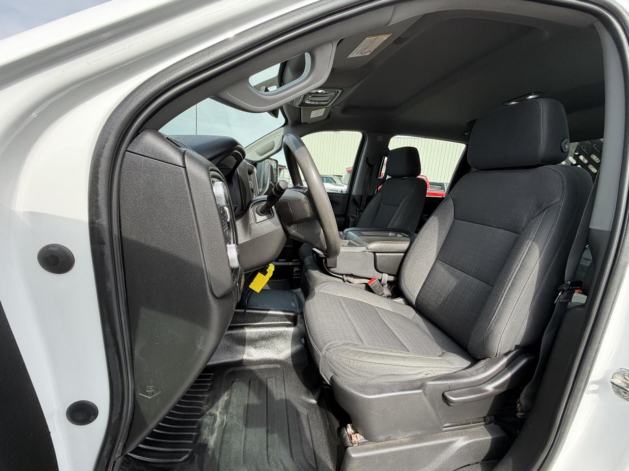 2020 GMC Sierra 3500HD 4WD Crew Cab 177  WB, 60  CA Photo