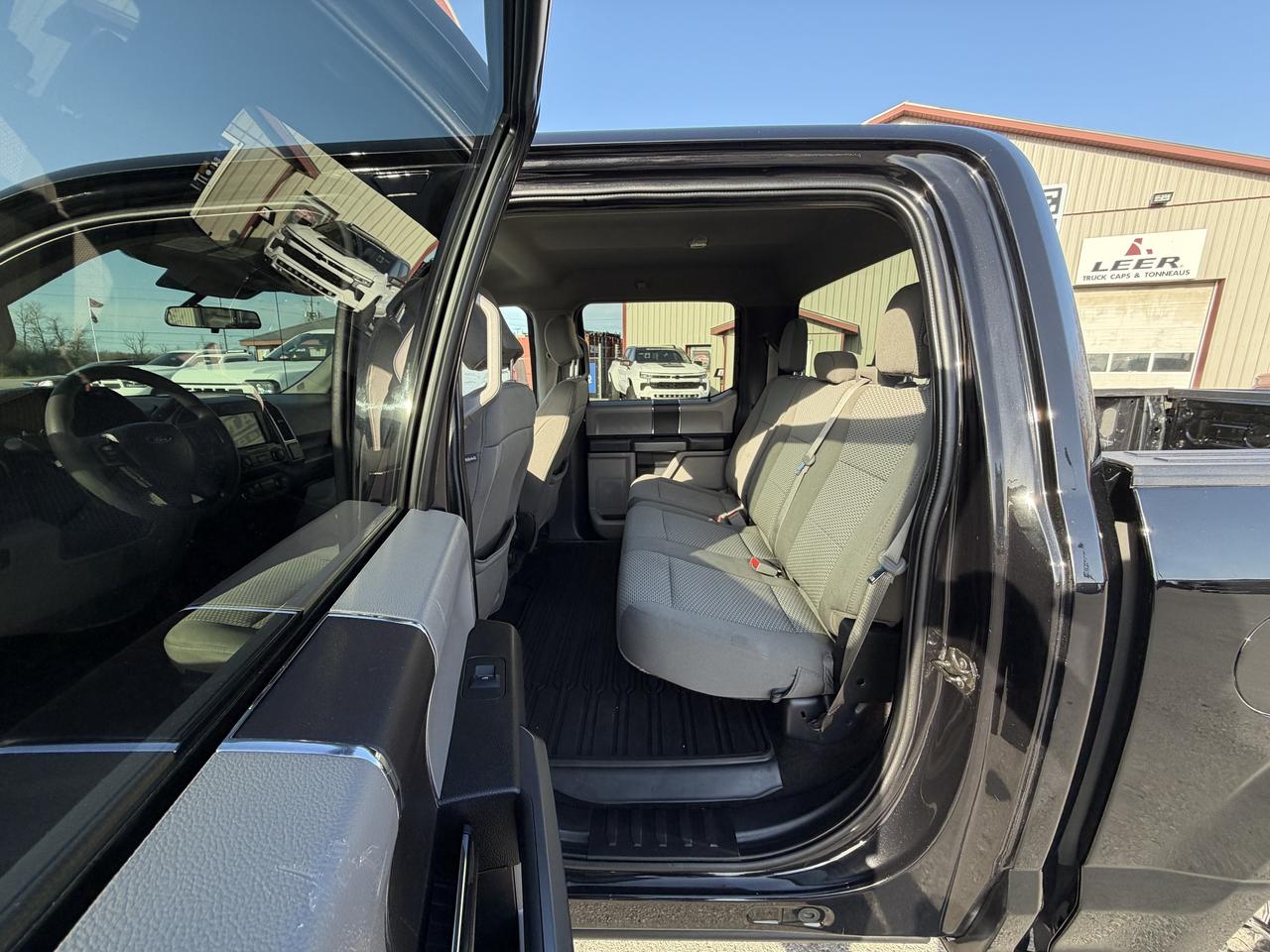 2019 Ford F-150 XLT 4WD SuperCrew 5.5' Box Photo