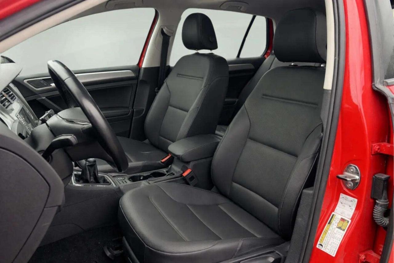 2017 Volkswagen Golf 1.8 TSI Comfortline Photo
