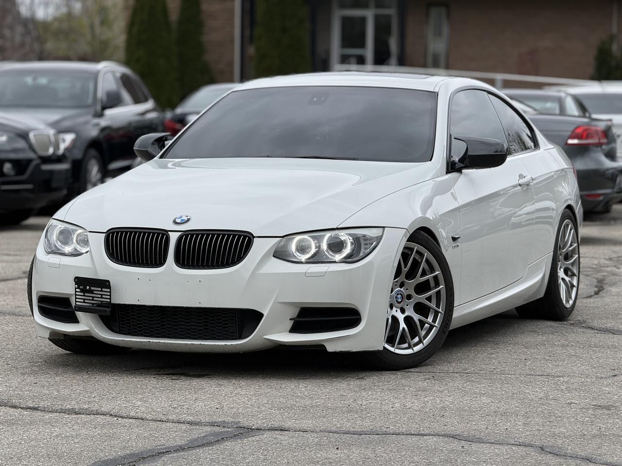 2011 BMW 3-Series 335is Photo