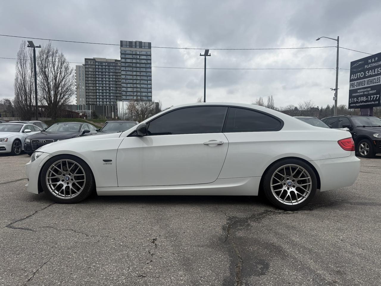 2011 BMW 3-Series 335is Photo