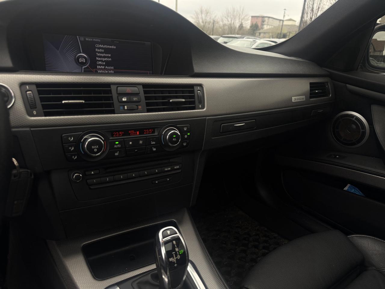 2011 BMW 3-Series 335is Photo