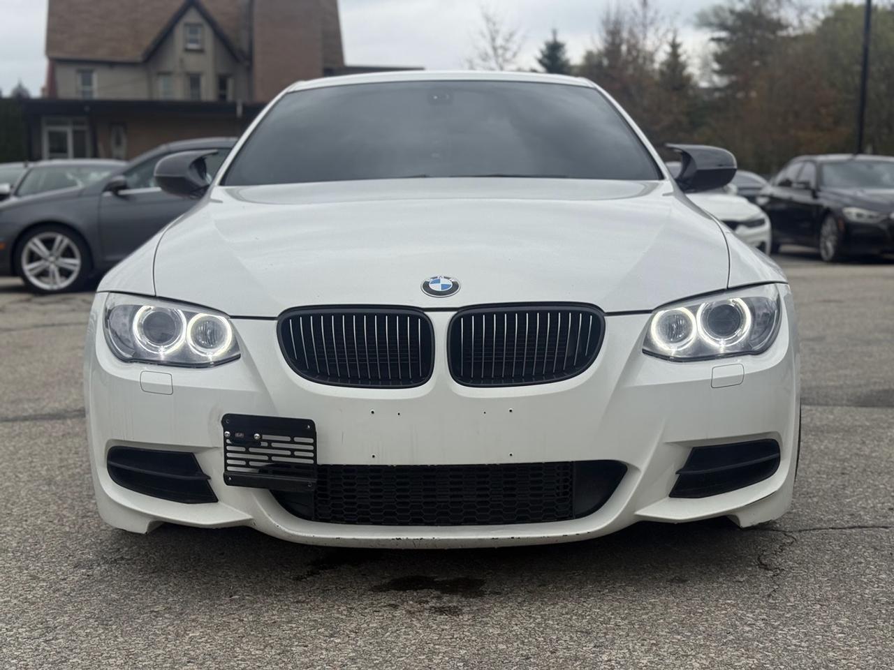 2011 BMW 3-Series 335is Photo2