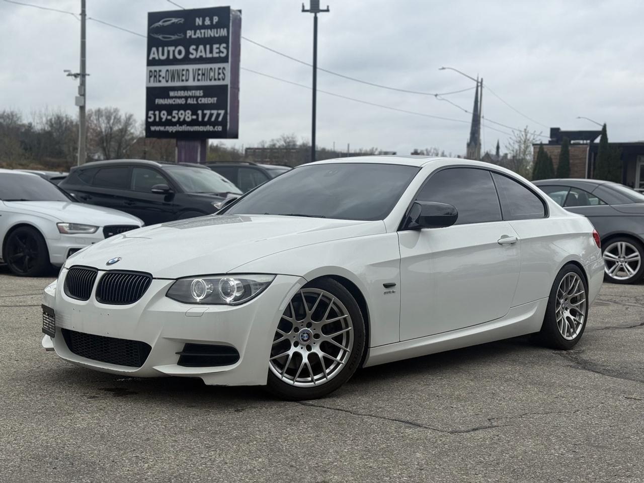 2011 BMW 3-Series 335is Photo