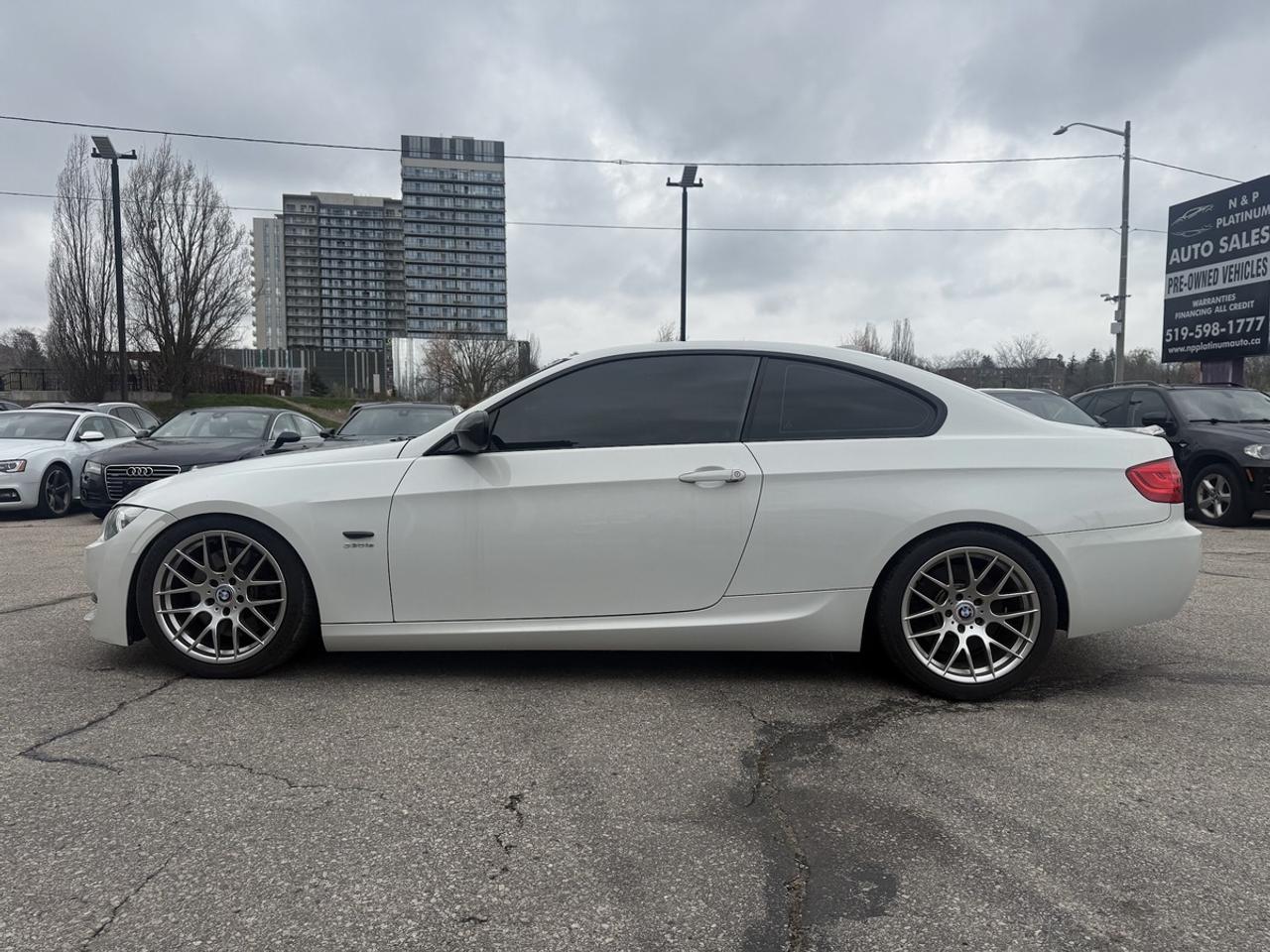 2011 BMW 3-Series 335is Photo