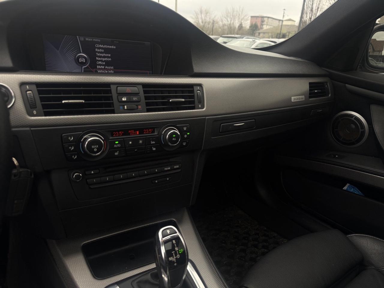2011 BMW 3-Series 335is Photo