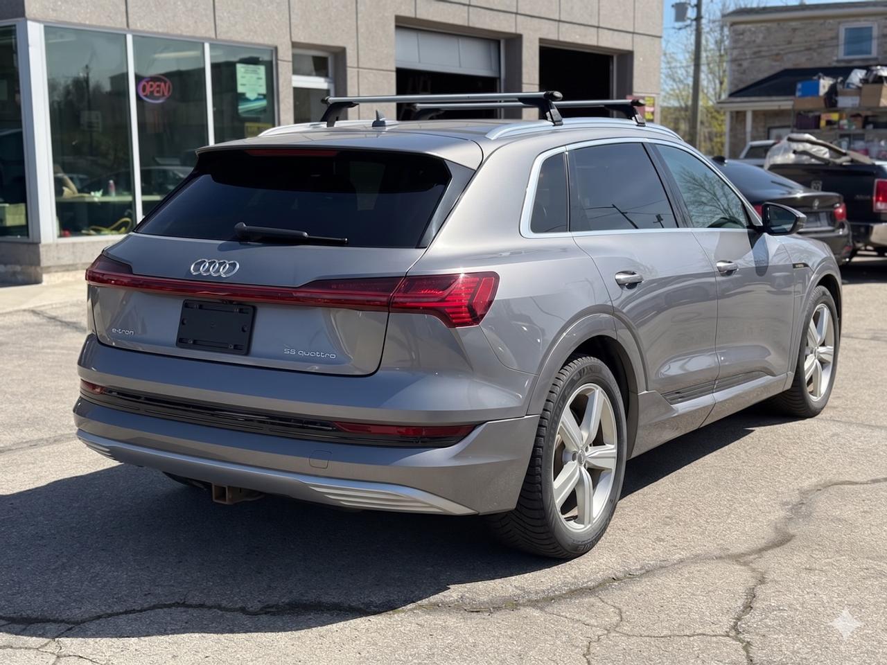 2019 Audi E-Tron Progressiv Photo