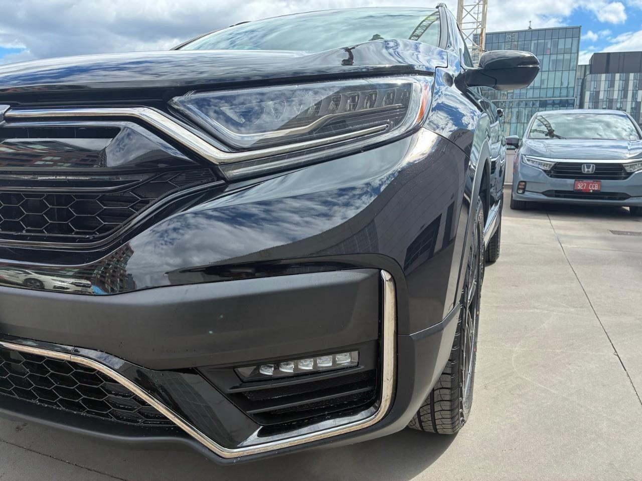 2022 Honda CR-V Black Edition 4dr All-Wheel Drive Photo