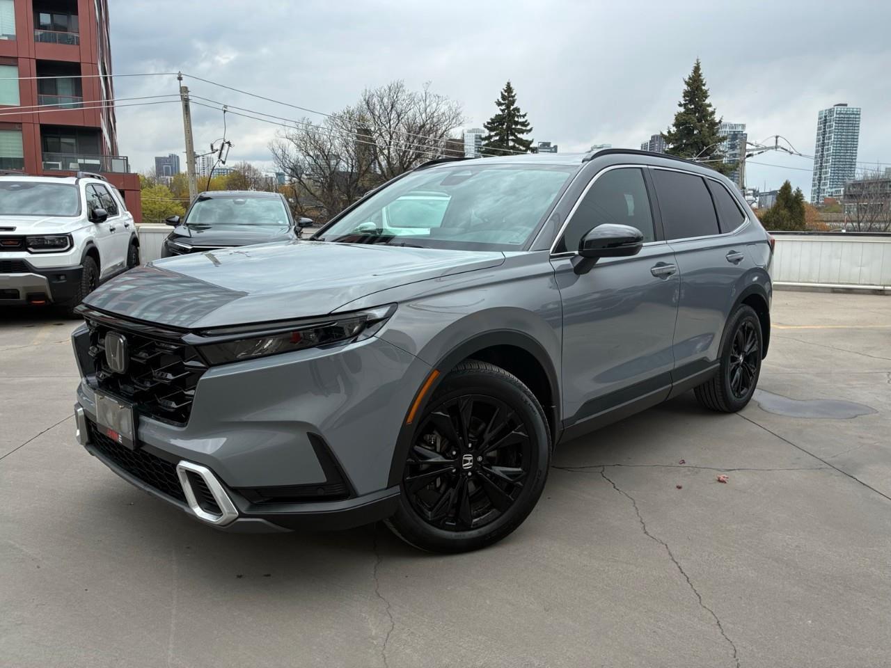 2024 Honda CR-V Hybrid Touring 4dr All-Wheel Drive Photo