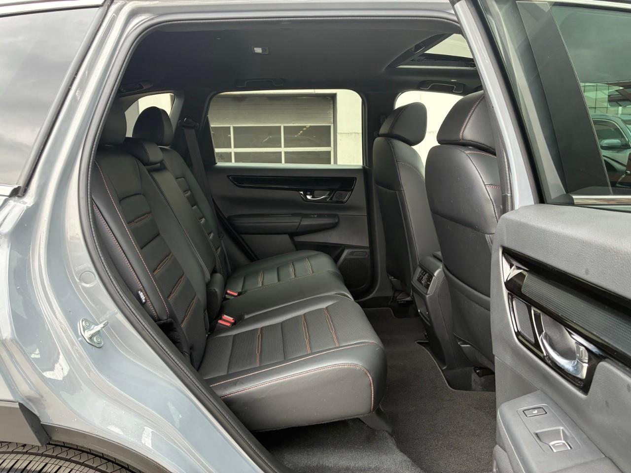 2024 Honda CR-V Hybrid Touring 4dr All-Wheel Drive Photo