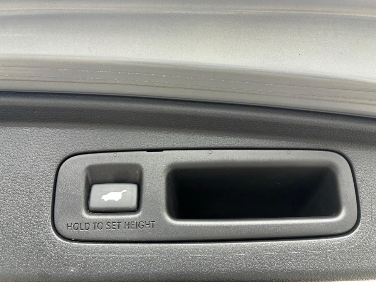 2024 Honda CR-V Hybrid Touring 4dr All-Wheel Drive Photo