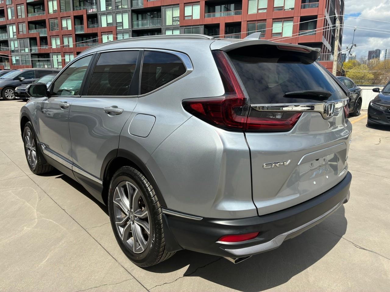 2022 Honda CR-V Touring 4dr All-wheel Drive Photo