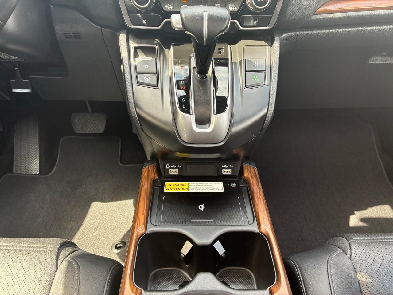 2022 Honda CR-V Touring 4dr All-wheel Drive Photo