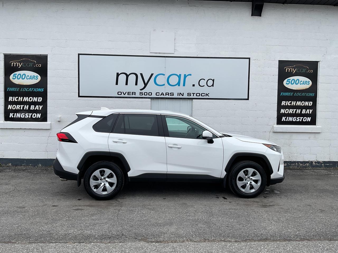 2024 Toyota RAV4 LE 4dr All-wheel Drive Photo