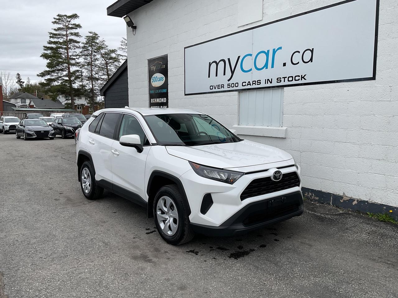 2024 Toyota RAV4 LE 4dr All-wheel Drive Photo
