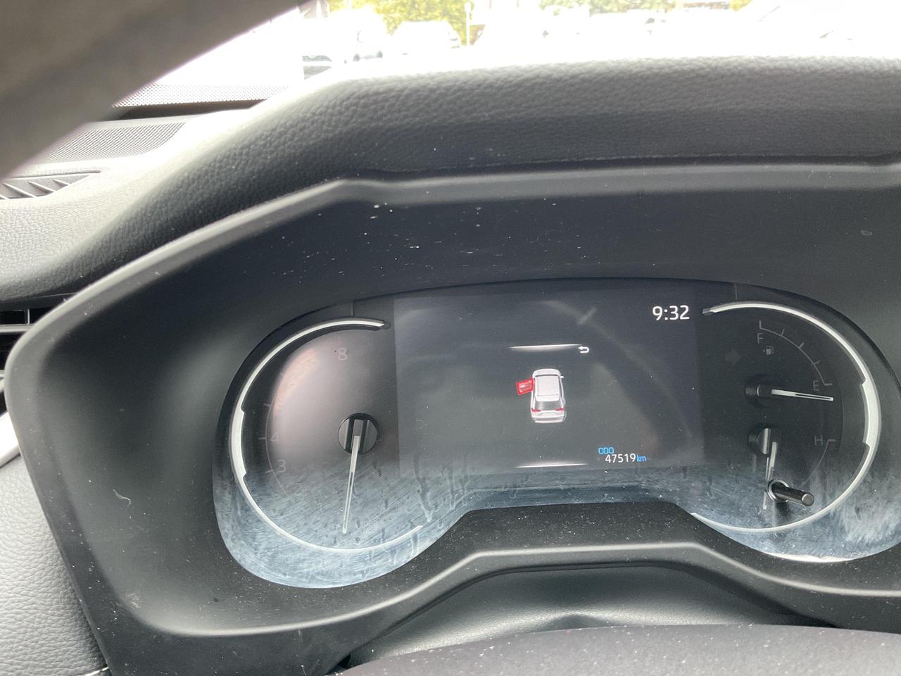 2024 Toyota RAV4 LE 4dr All-wheel Drive Photo