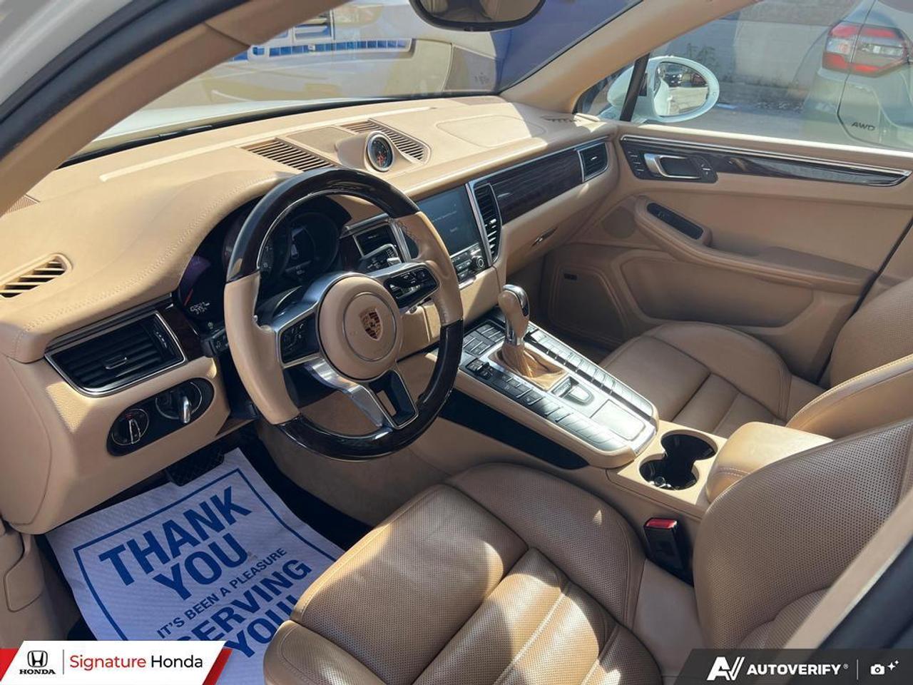 2017 Porsche Macan S Photo