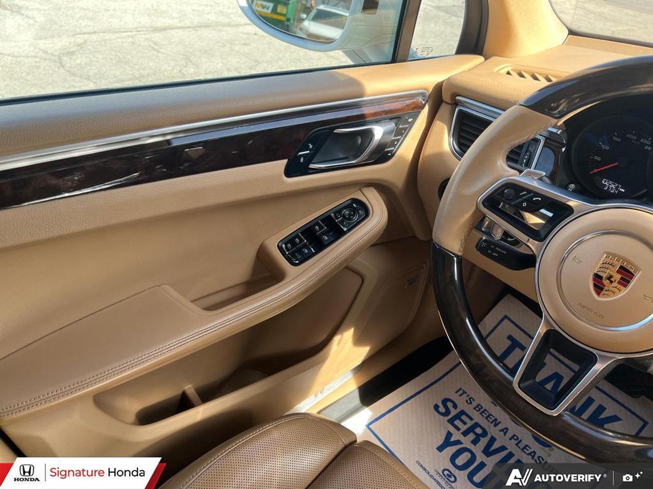 2017 Porsche Macan S Photo