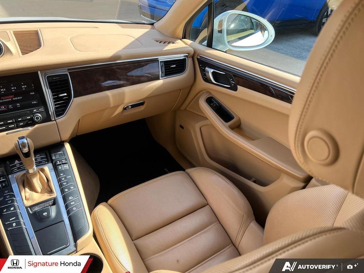 2017 Porsche Macan S Photo
