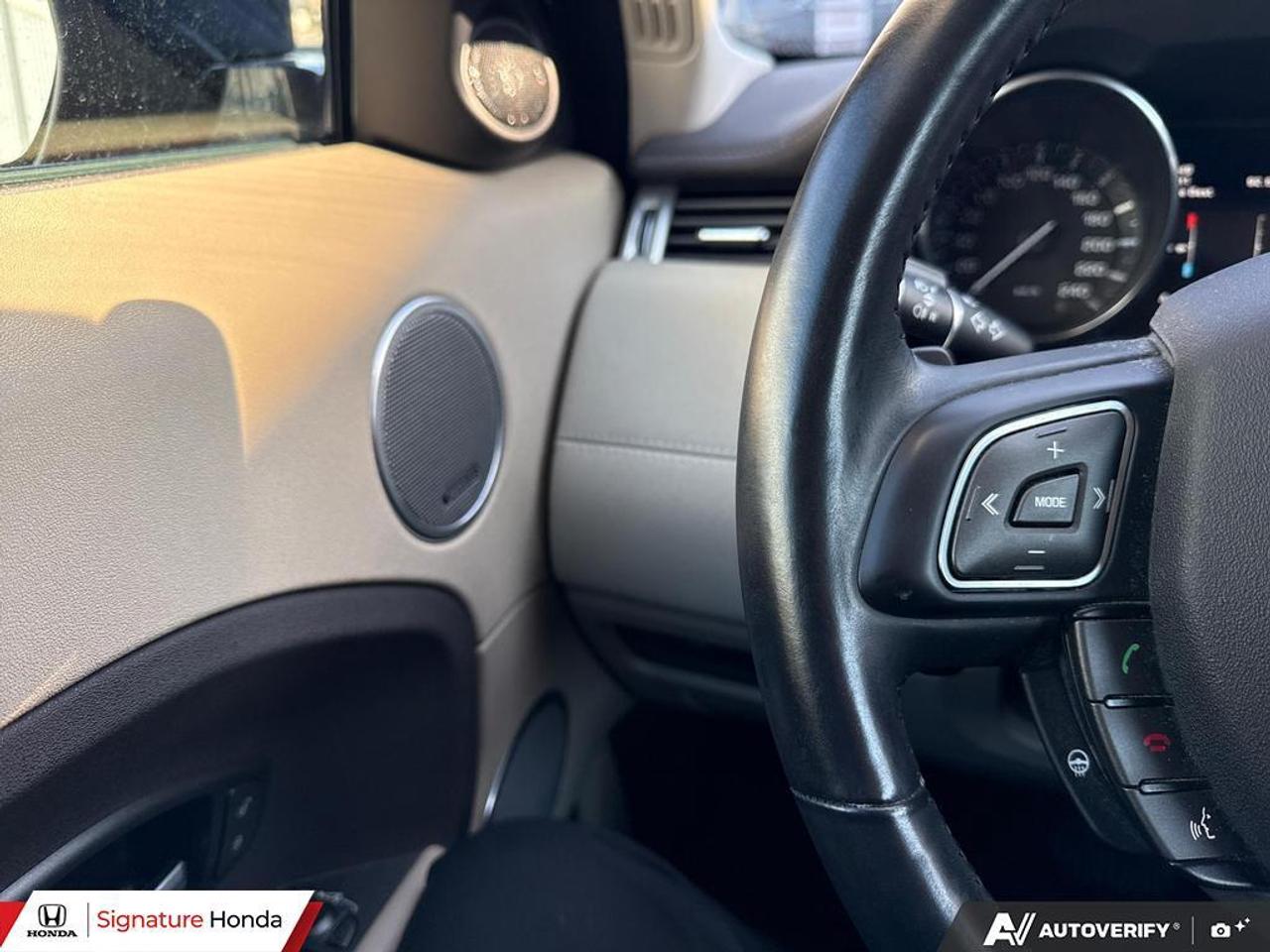 2015 Land Rover Range Rover Evoque Pure City Photo