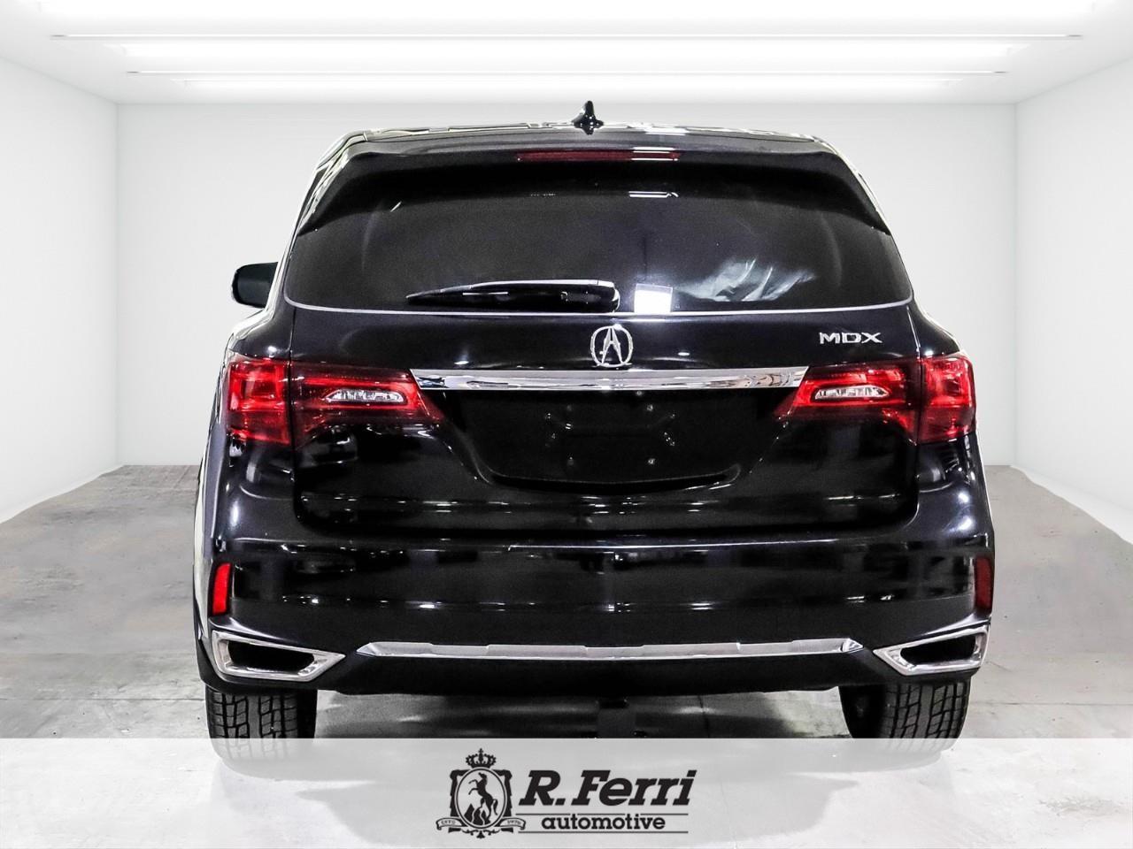 2017 Acura MDX Navigation Package 4dr SH-AWD Photo