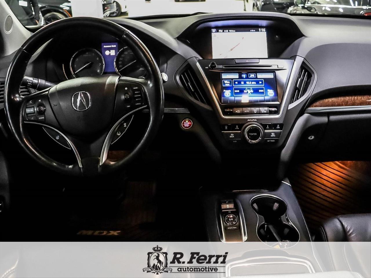 2017 Acura MDX Navigation Package 4dr SH-AWD Photo