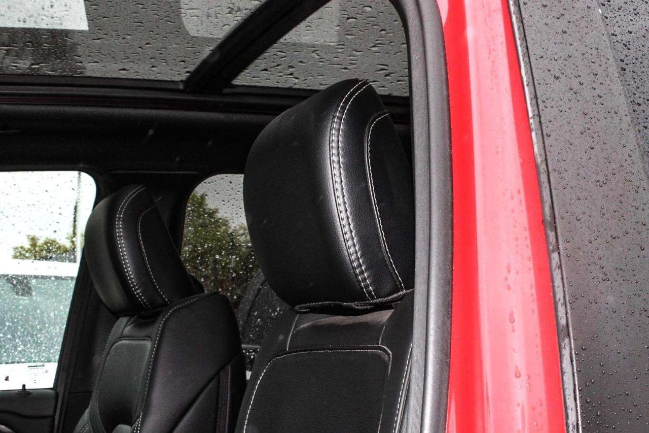 2024 RAM 1500 Rebel Night Crew Cab 4x4  Gps SiriusXM BkpCam Side Photo