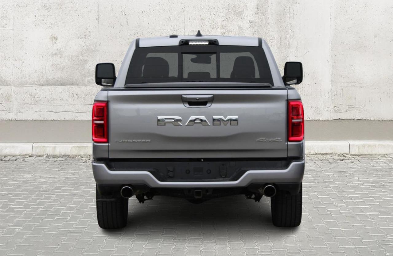 2025 RAM 1500 Tungsten 4x4 Crew Photo