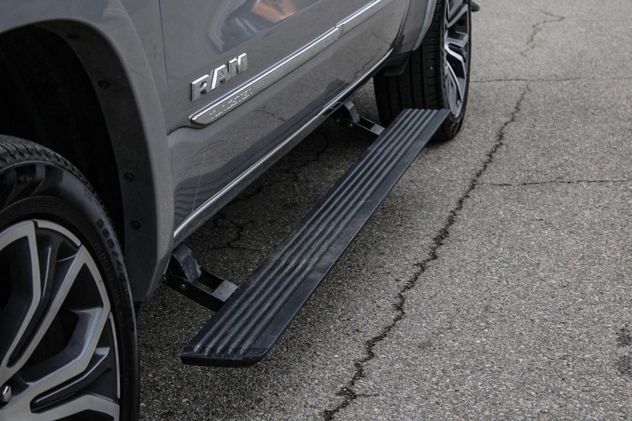 2025 RAM 1500 Tungsten 4x4 Crew Photo