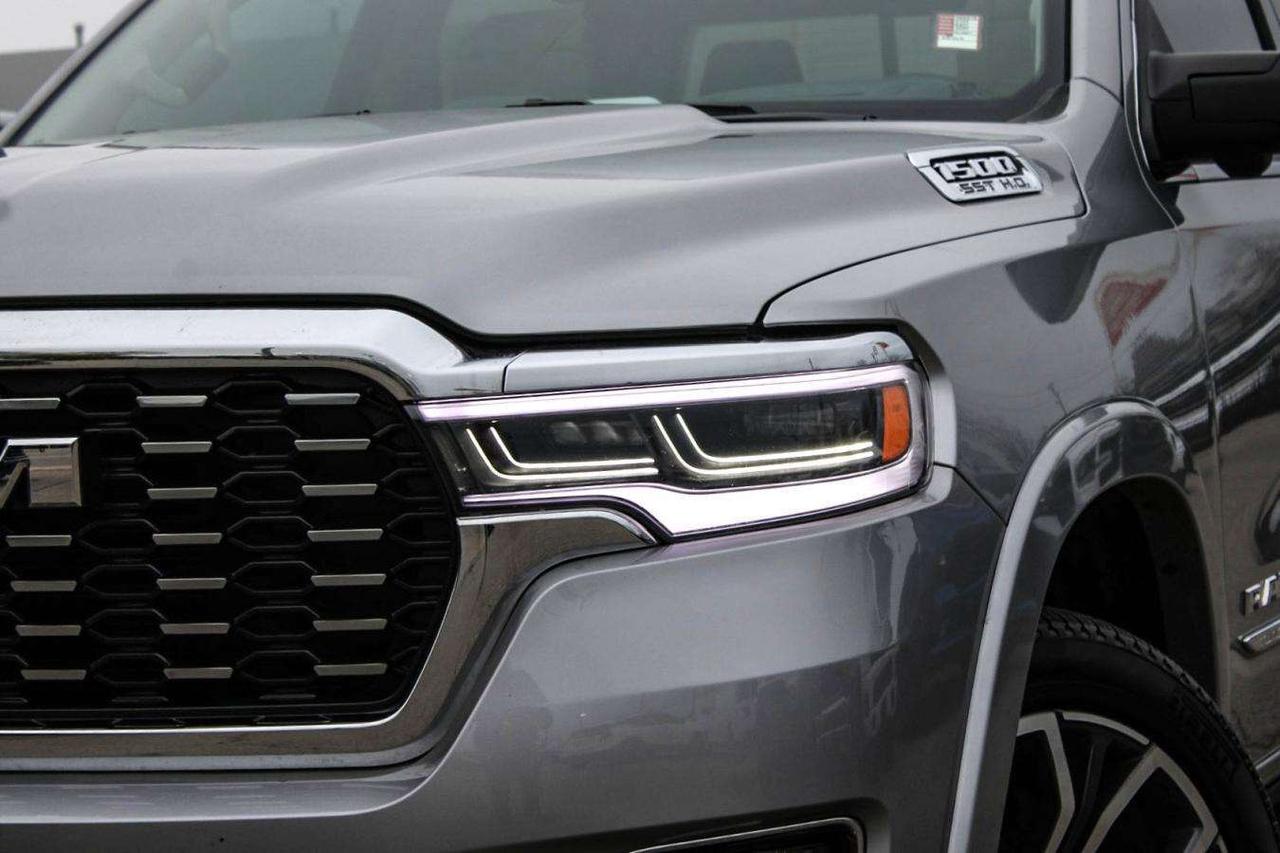 2025 RAM 1500 Tungsten Crew Cab 4x4  Gps SiriusXM BkpCam HtdSeat Photo