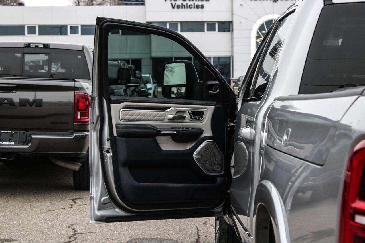 2025 RAM 1500 Tungsten Crew Cab 4x4  Gps SiriusXM BkpCam HtdSeat Photo