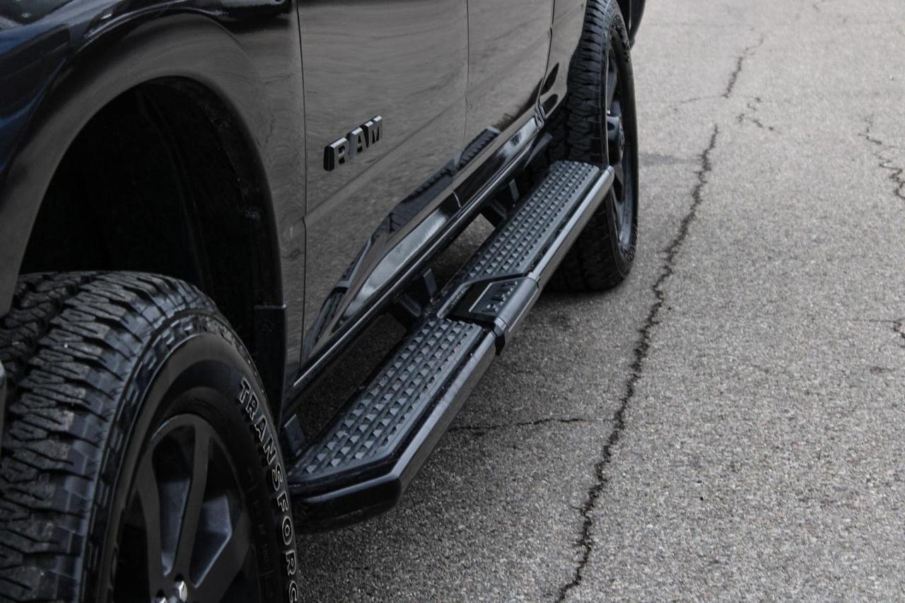 2025 RAM 3500 Laramie Crew Cab Night Edition 4x4  Gps SiriusXM S Photo