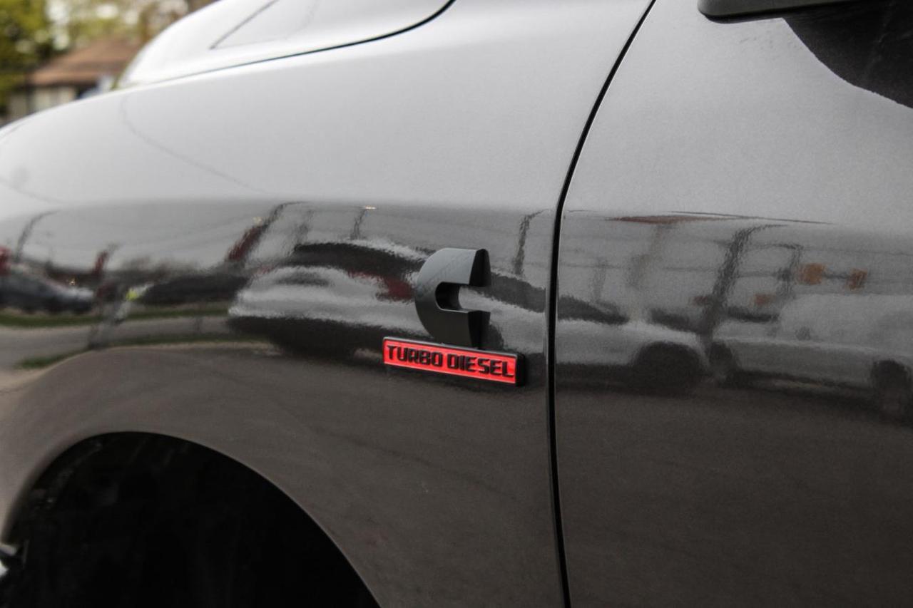 2025 RAM 3500 Laramie Crew Cab Night Edition 4x4  Gps SiriusXM S Photo