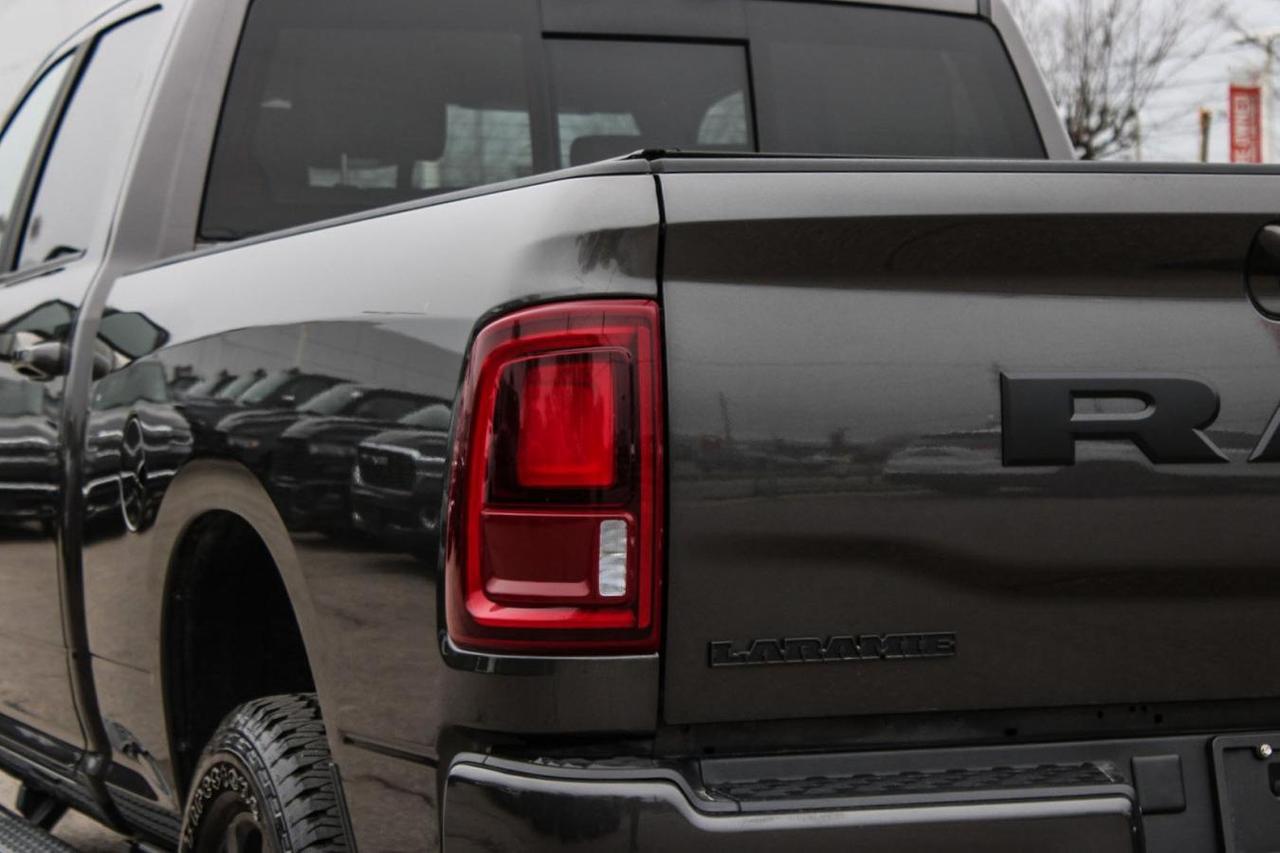 2025 RAM 3500 Laramie Crew Cab Night Edition 4x4  Gps SiriusXM S Photo