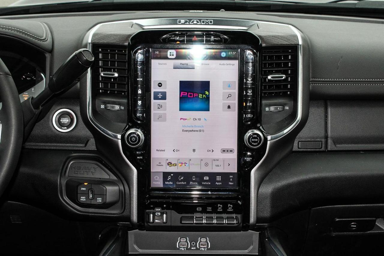 2025 RAM 3500 Laramie Crew Cab Night Edition 4x4  Gps SiriusXM S Photo