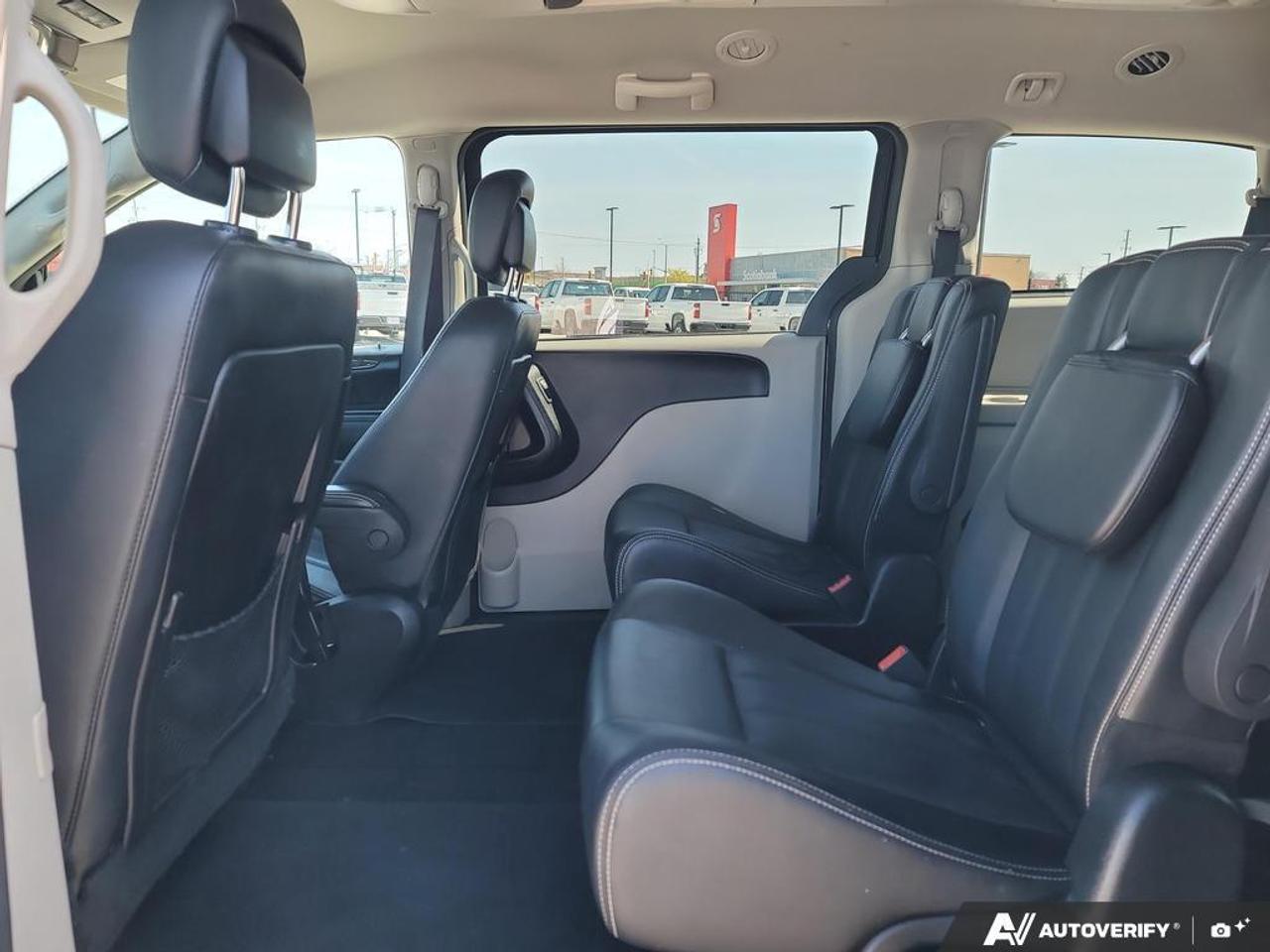 2019 Dodge Grand Caravan Crew Plus   DVD   PWR DOORS   LEATHER   NO CLAIMS Photo