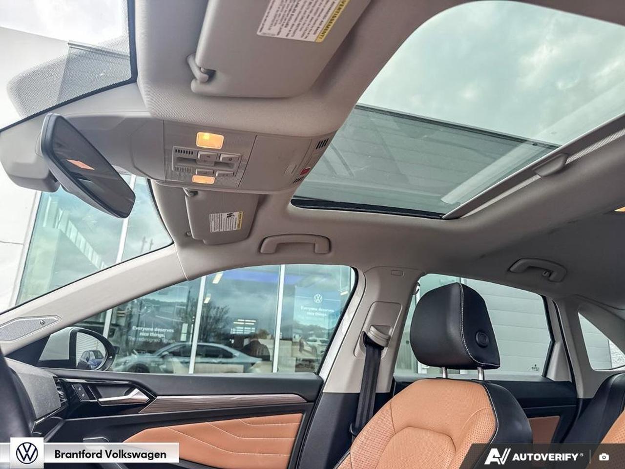 2023 Volkswagen Jetta HIGHLINE Photo