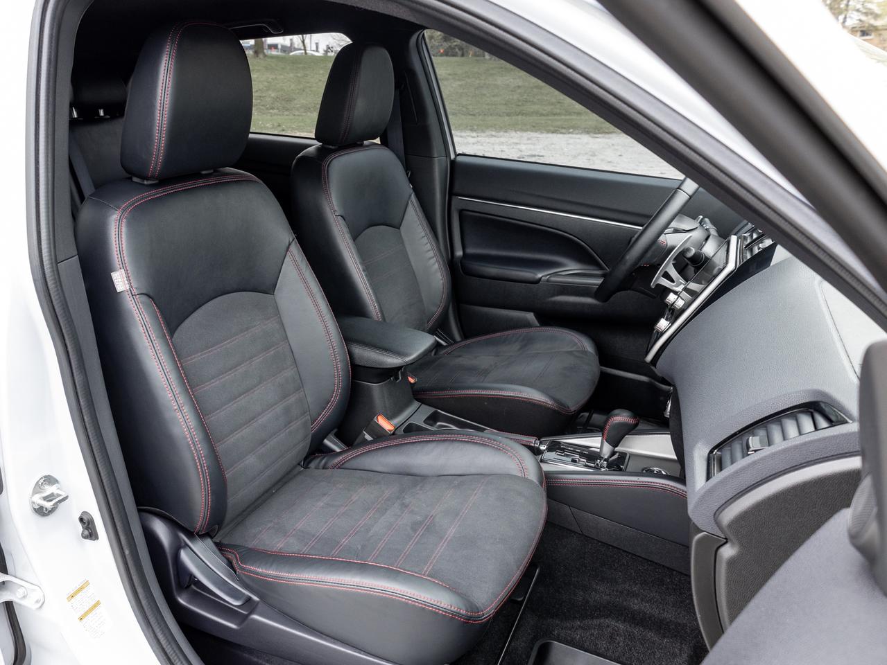 2022 Mitsubishi RVR LE AWC CPO FINANCE RATES FOR AS LOW AS 0.90% Photo