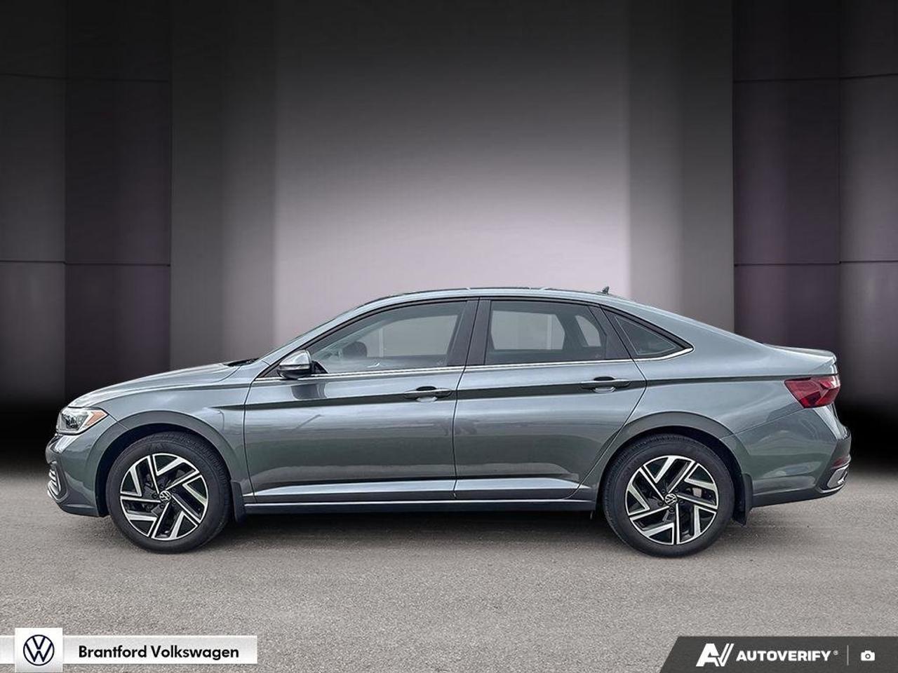 2023 Volkswagen Jetta HIGHLINE Photo