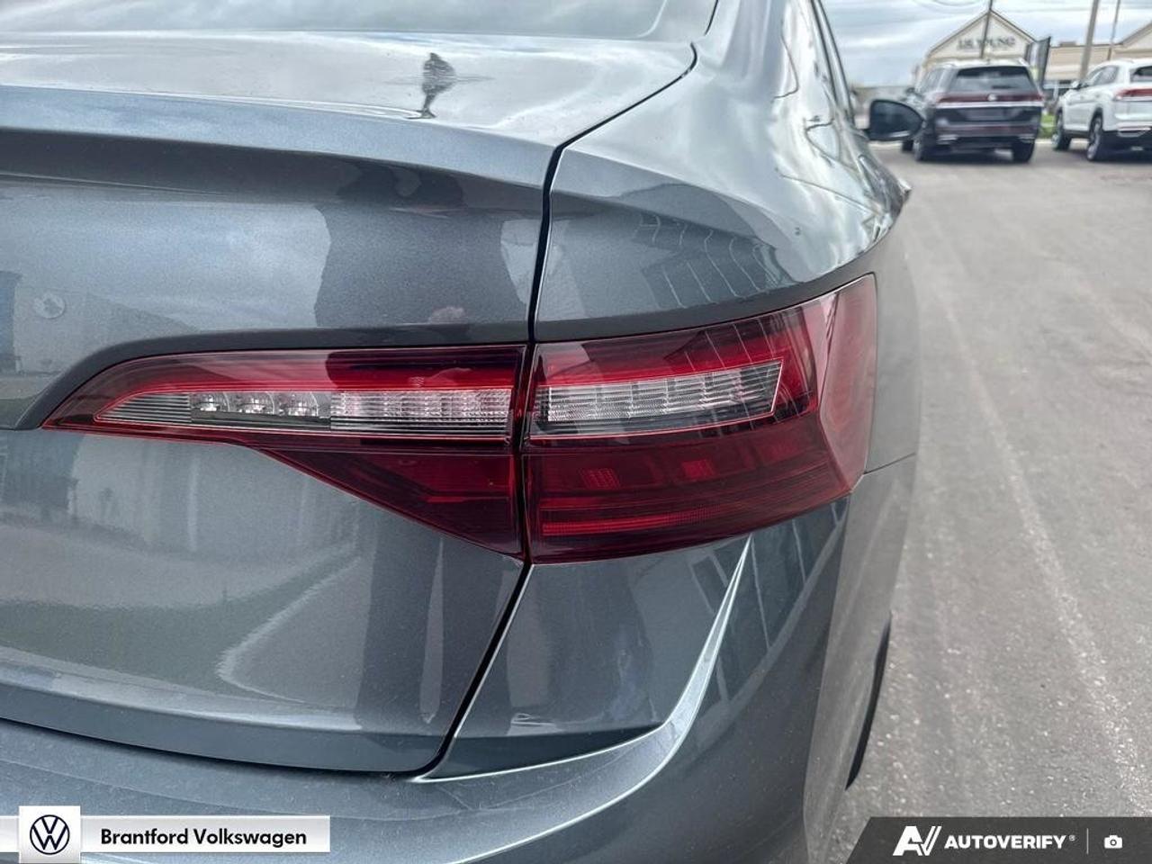 2023 Volkswagen Jetta HIGHLINE Photo