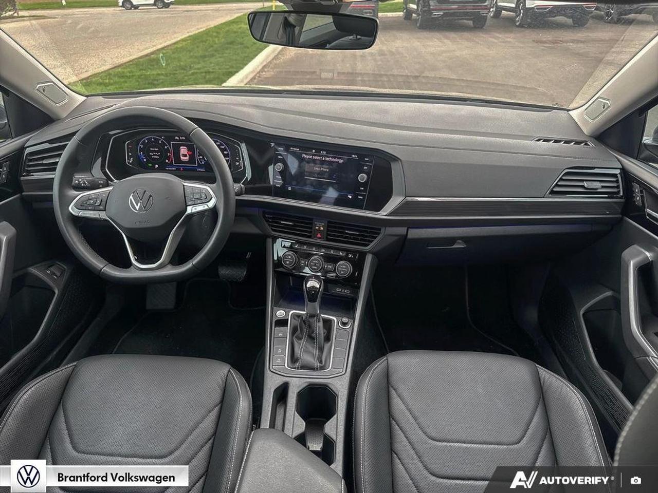 2023 Volkswagen Jetta HIGHLINE Photo