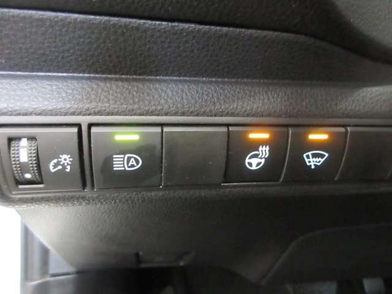 2025 Toyota Corolla LE UPGRADE W/ROOF, ALLOYS, HTD. SEATS, JUST 22K! Photo