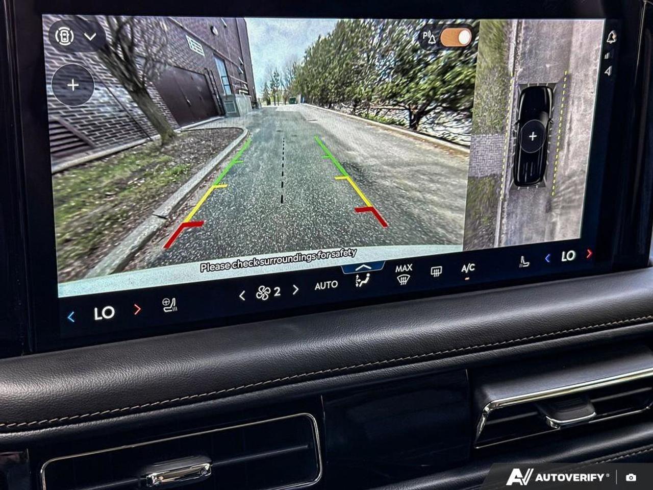 2025 Lincoln Aviator Reserve   200A   LTHR   HTD STEER WHEEL Photo