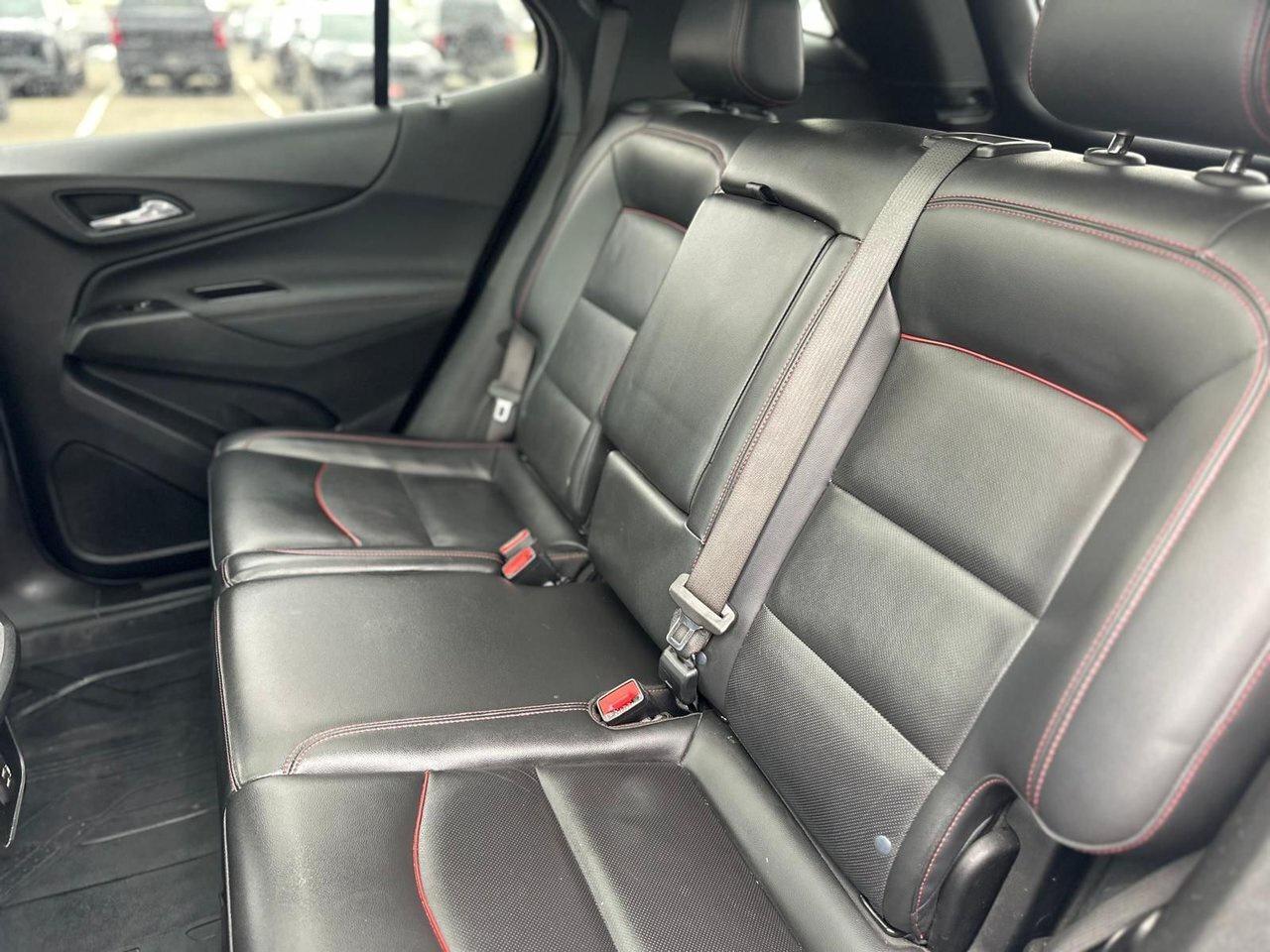 2022 Chevrolet Equinox RS Leather Panoramic Sunroof BOSE Blind-Spot 360 D Photo
