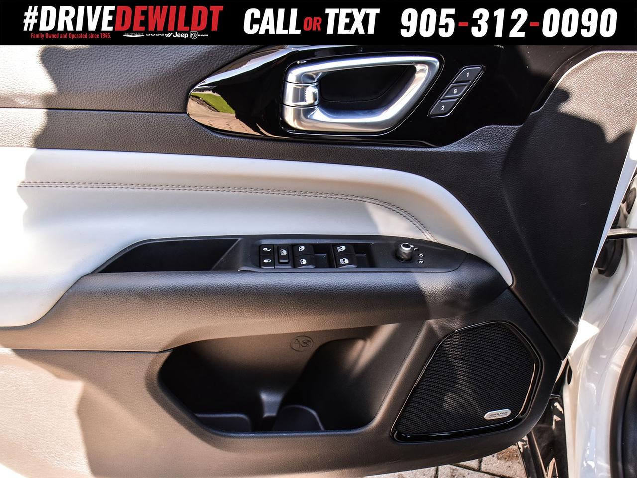 2024 Jeep Compass LIMITED   PANO ROOF   ELITE GRP   DR ASSIST GRP Photo