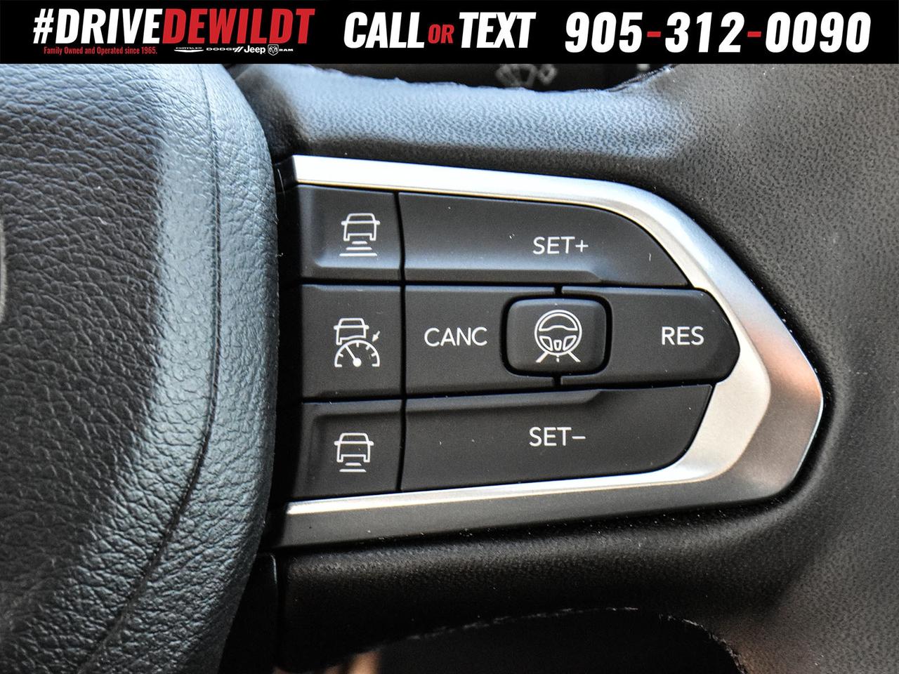 2024 Jeep Compass LIMITED   PANO ROOF   ELITE GRP   DR ASSIST GRP Photo