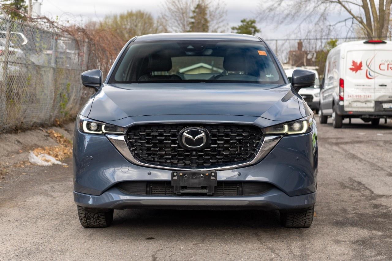 2023 Mazda CX-5 Signature AWD Photo