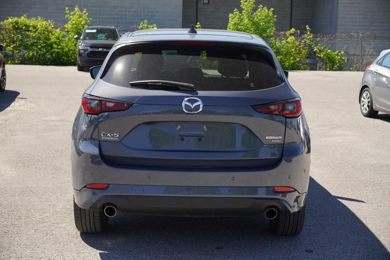 2023 Mazda CX-5 Signature AWD Photo